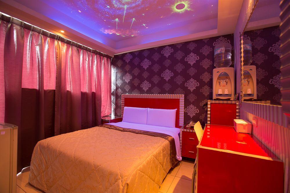 Happy Hotel Tajpej Buitenkant foto